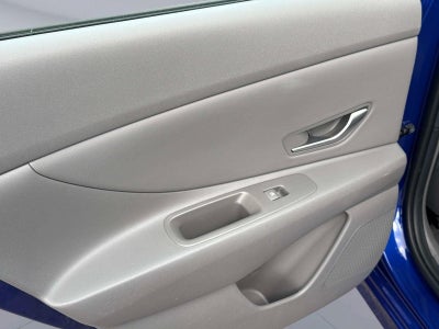 2024 Hyundai ELANTRA SEL SEL
