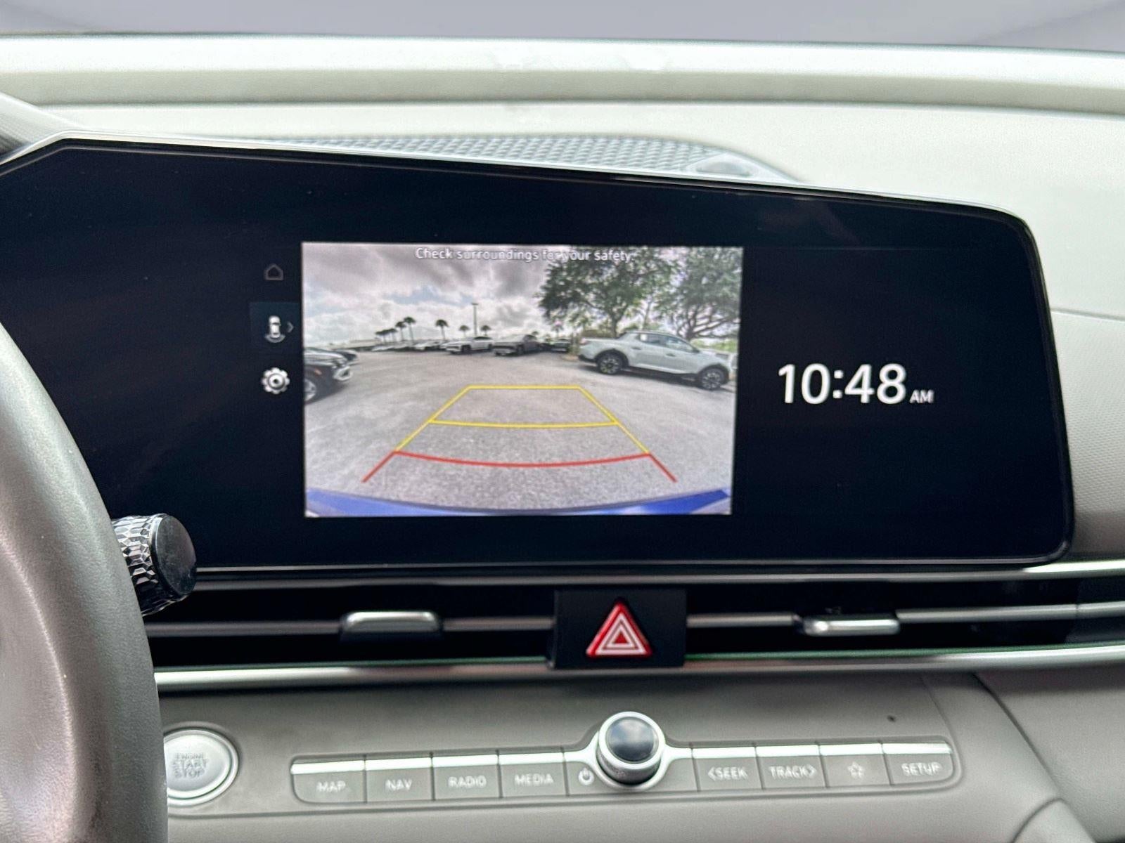 2024 Hyundai ELANTRA SEL SEL