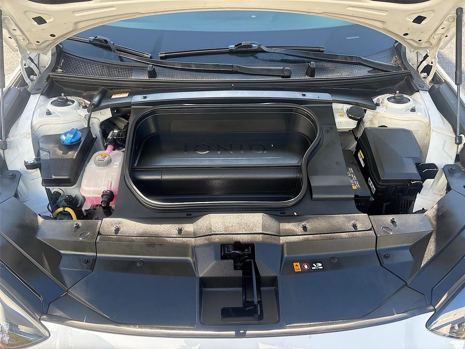 2023 Hyundai IONIQ 6 SE Standard Range