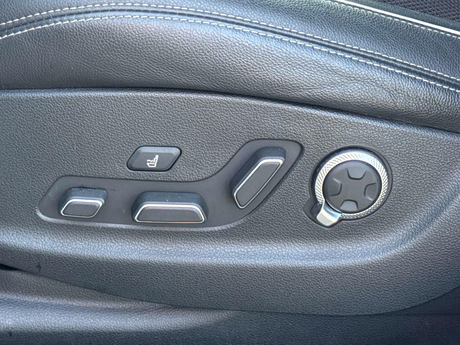 2022 Genesis GV70 2.5T