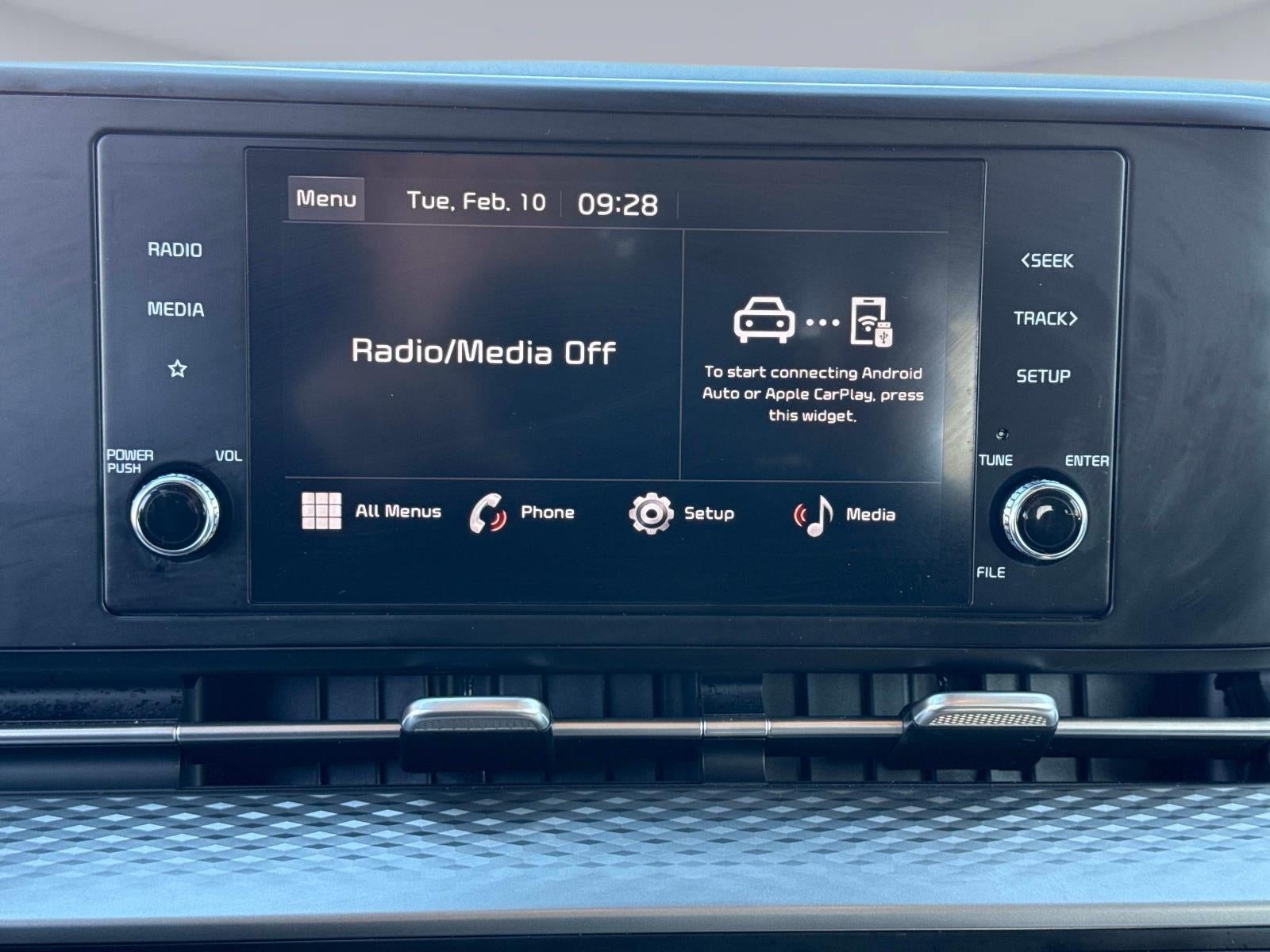 2024 Kia Carnival LX