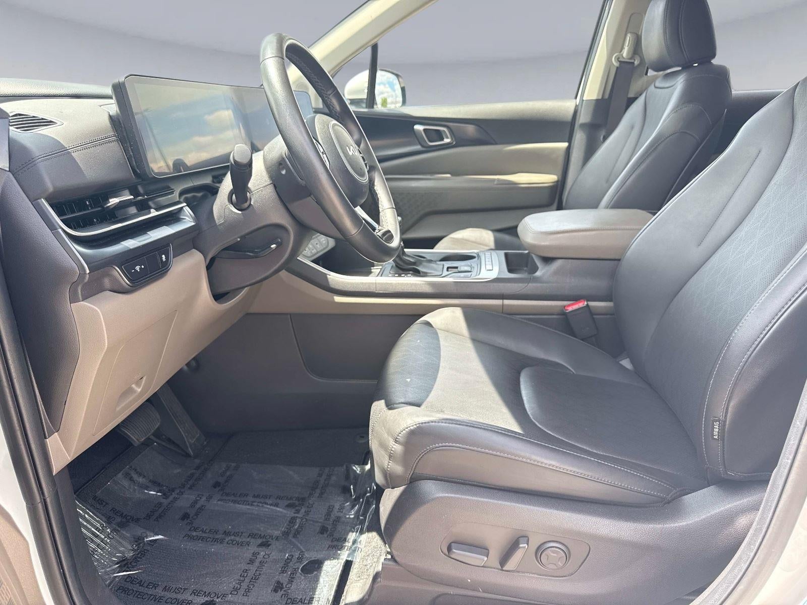 2025 Kia Carnival LXS