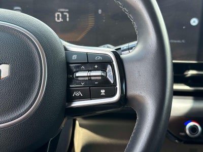 2025 Kia Carnival LXS