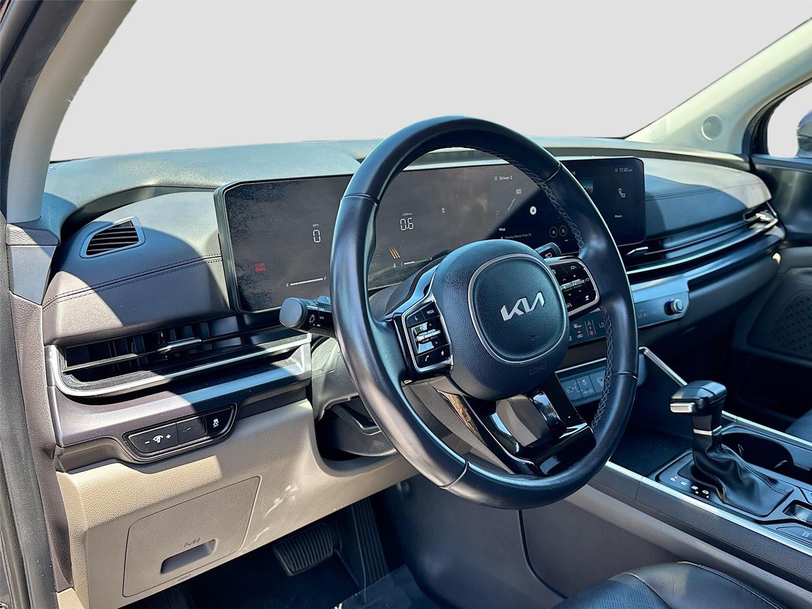 2025 Kia Carnival LXS