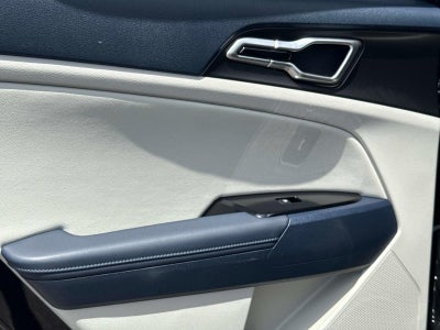 2025 Kia Sportage Hybrid EX