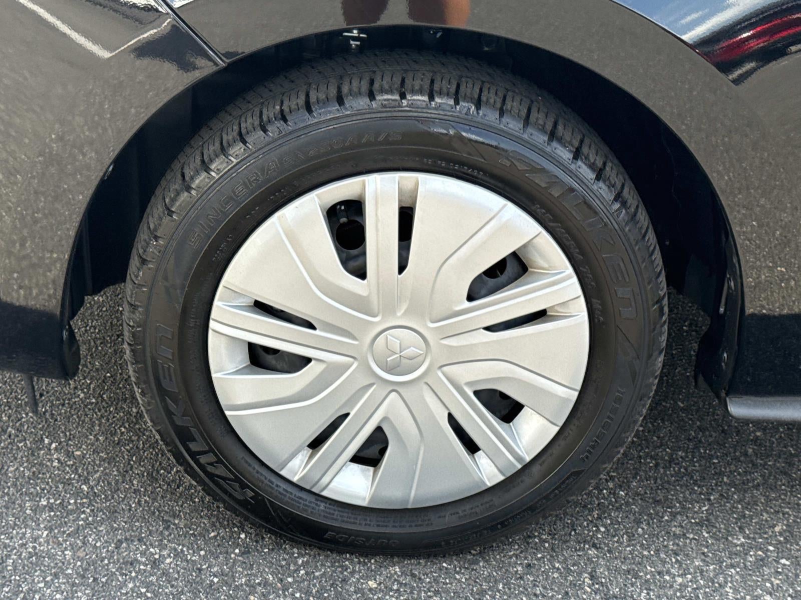 2024 Mitsubishi Mirage ES