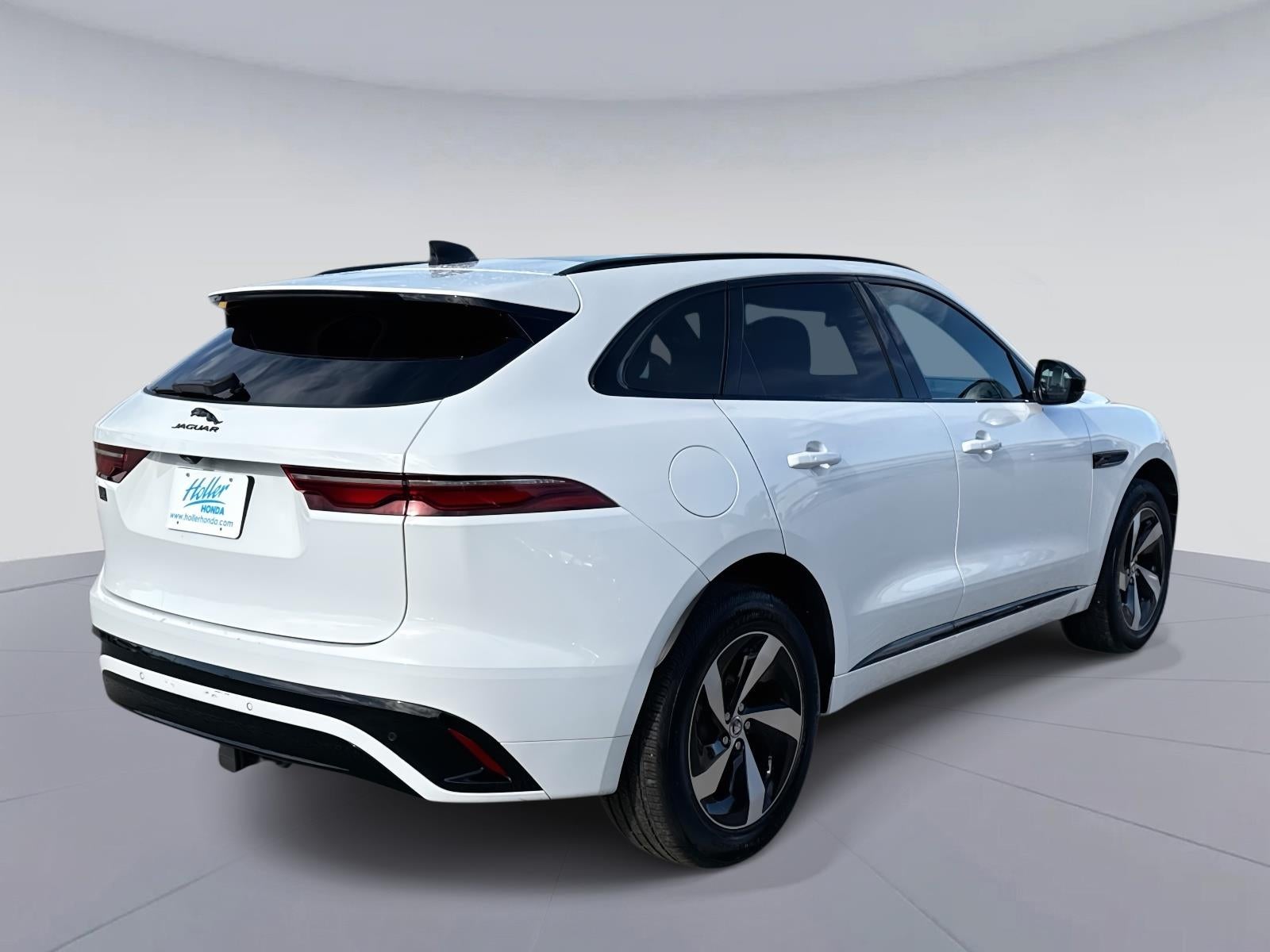 2024 Jaguar F-PACE R-Dynamic S