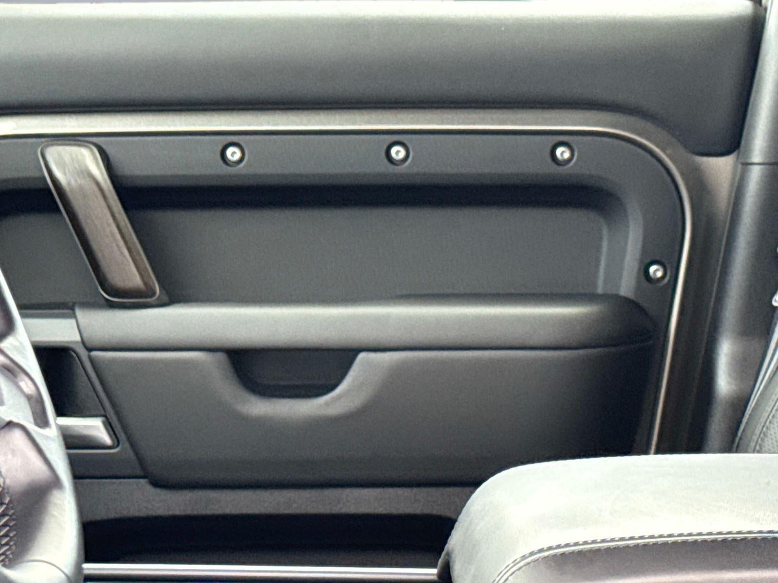 2024 Land Rover Defender X