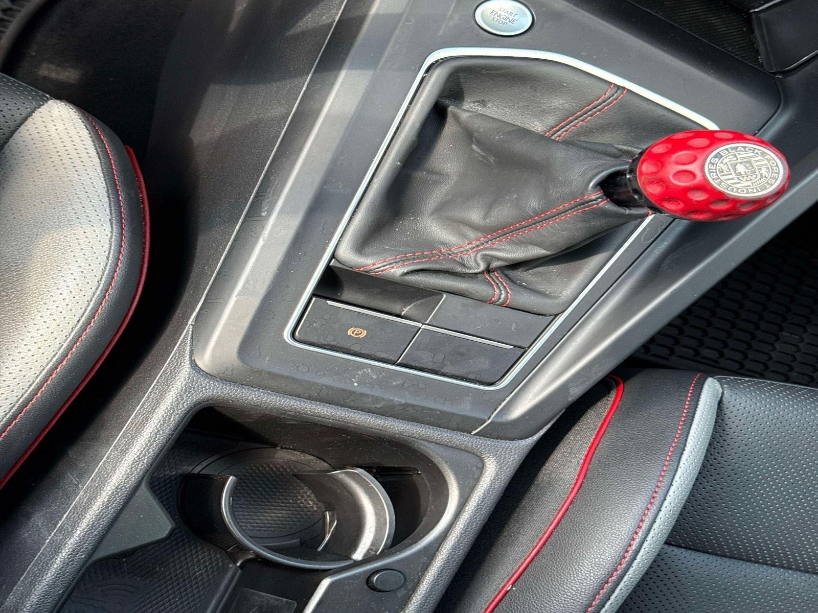 2022 Volkswagen Golf GTI SE