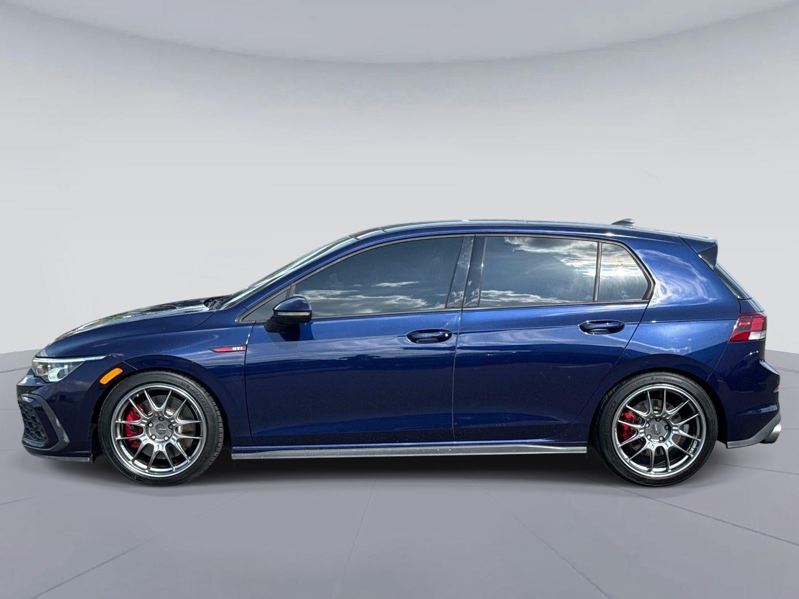 2022 Volkswagen Golf GTI SE