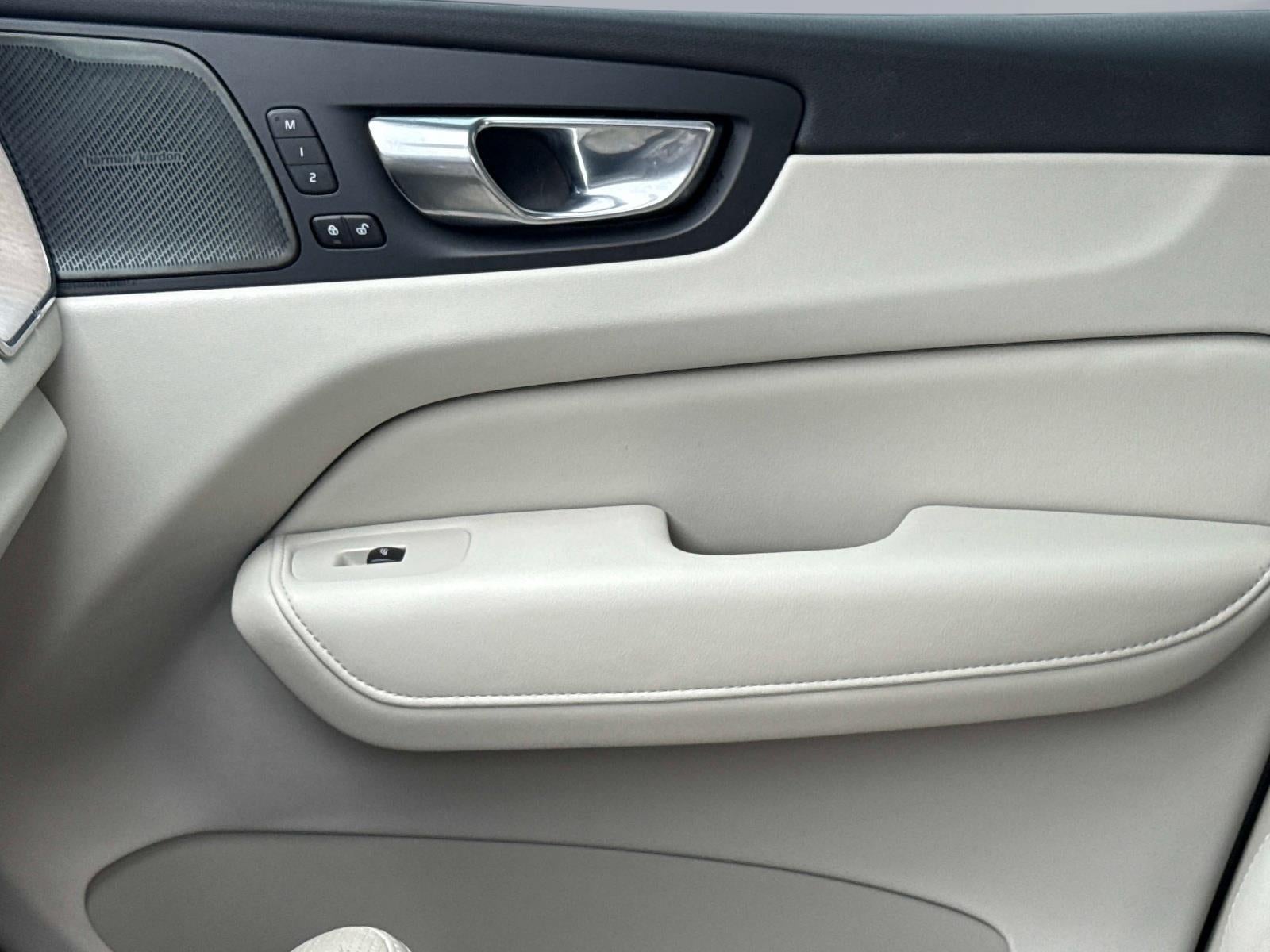 2021 Volvo XC60 Inscription