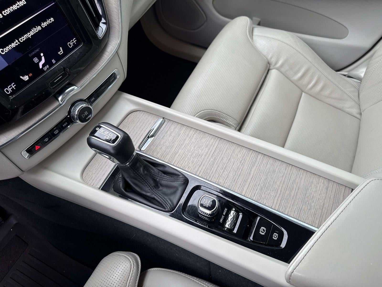 2021 Volvo XC60 Inscription