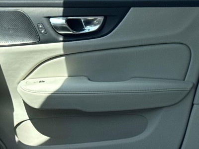 2025 Volvo V60 CROSS COUNT Plus