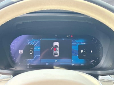 2025 Volvo V60 CROSS COUNT Plus