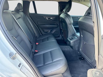 2025 Volvo V60 Cross Country Plus